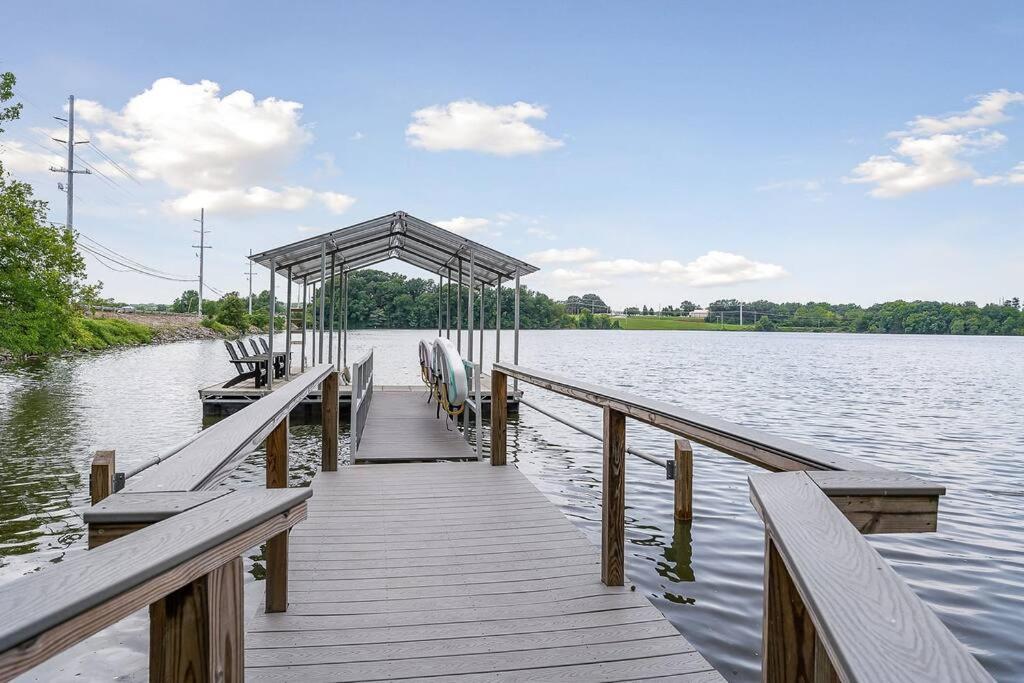 Lake Home, Dock, Fire Pit, Hot Tub, Game Room, Etc Winchester Eksteriør billede
