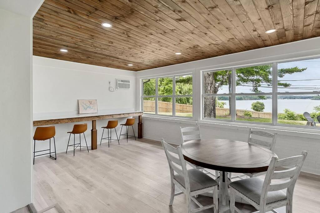 Lake Home, Dock, Fire Pit, Hot Tub, Game Room, Etc Winchester Eksteriør billede